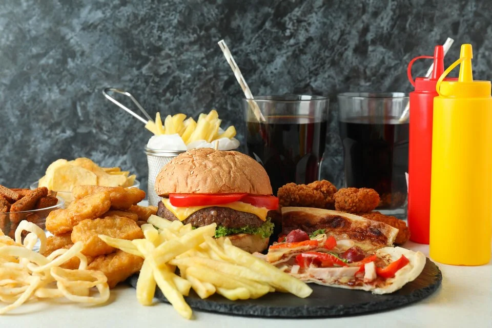 KFC DESSERTS AND DRINKS PRICES- menuphl